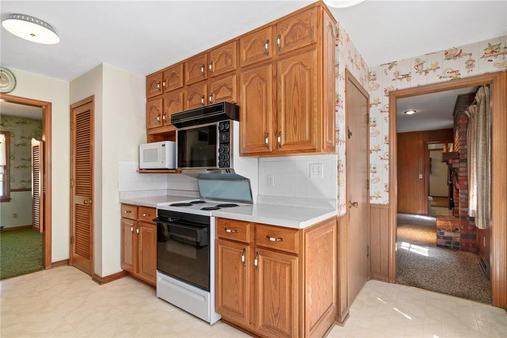 10901 Elmwood Drive