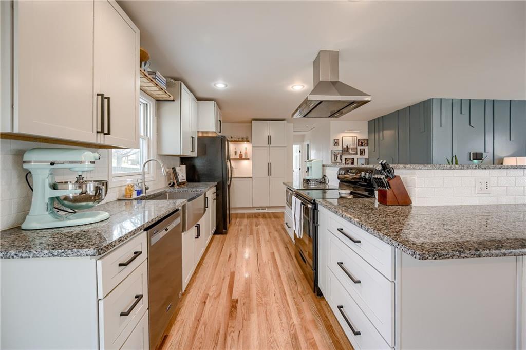 504 W 89th Terrace