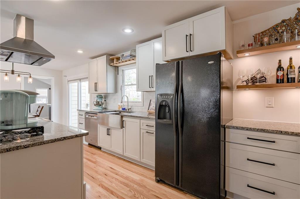 504 W 89th Terrace