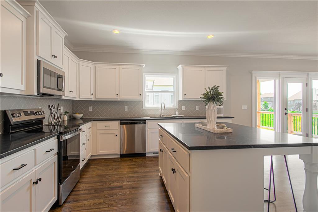 4801 NE 105th Street