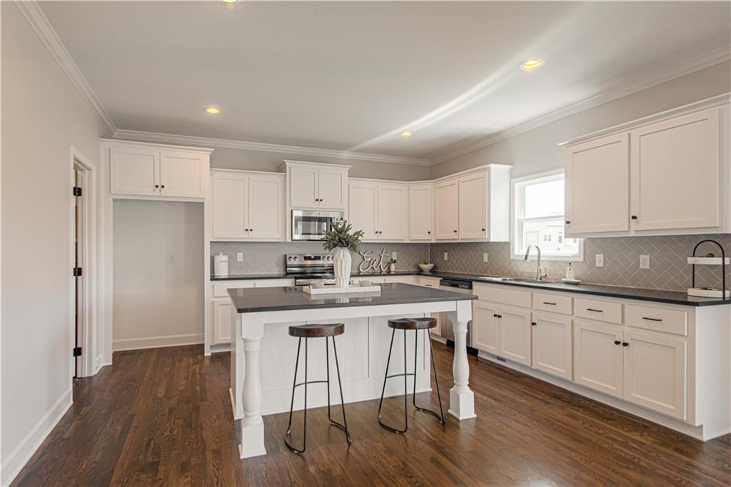 4801 NE 105th Street