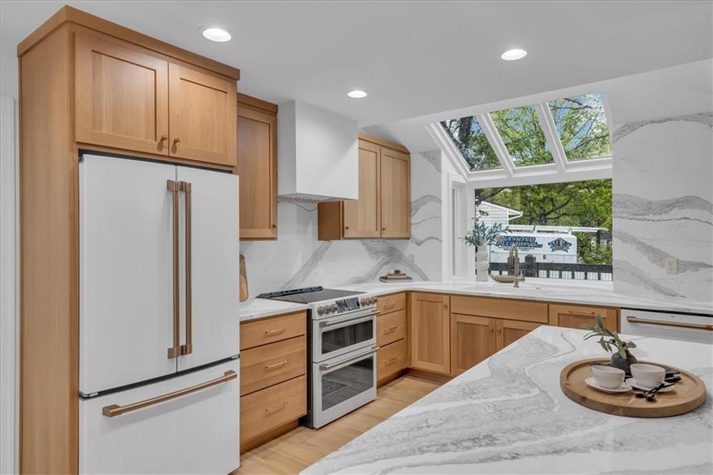 7854 Howe Circle