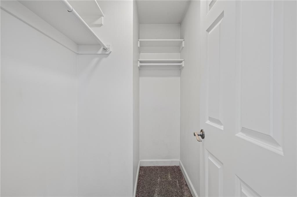 1152 NE Beacon Hill Lane Unit: 2