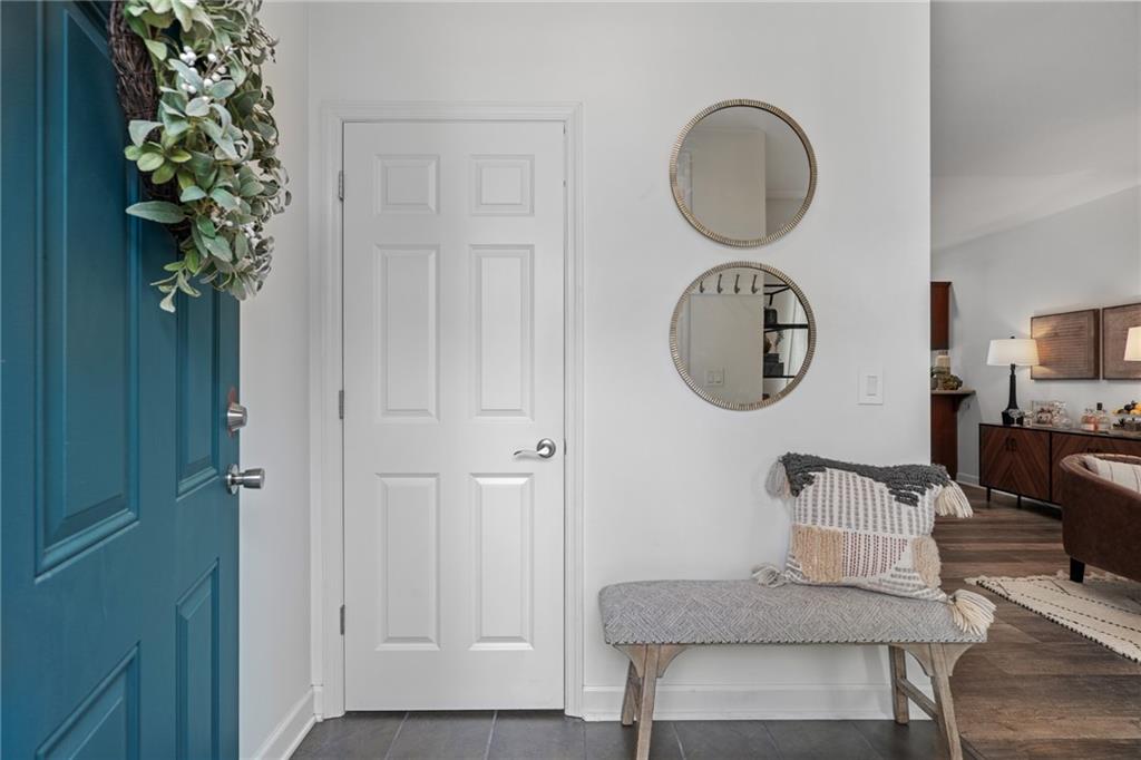 1152 NE Beacon Hill Lane Unit: 2