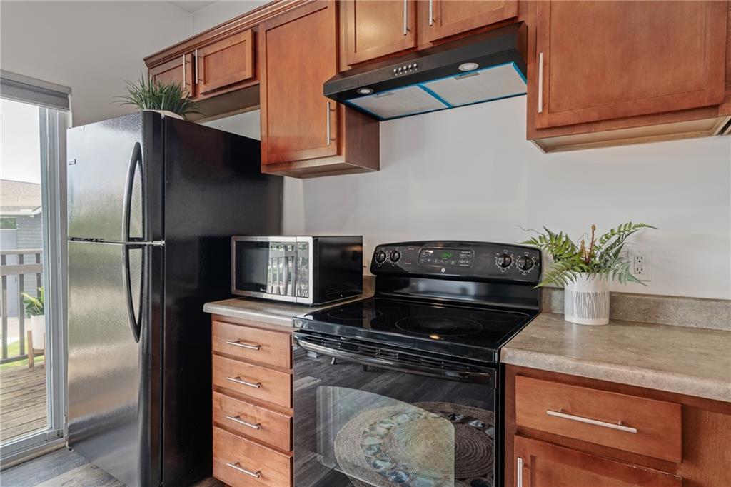 1152 NE Beacon Hill Lane Unit: 2
