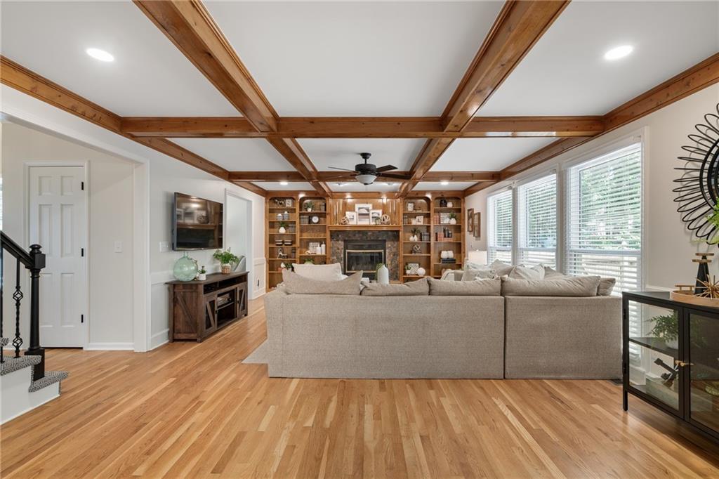 8341 Greenwood Circle