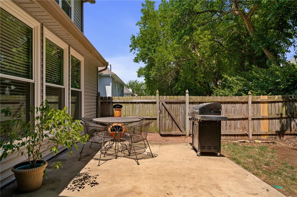 8341 Greenwood Circle