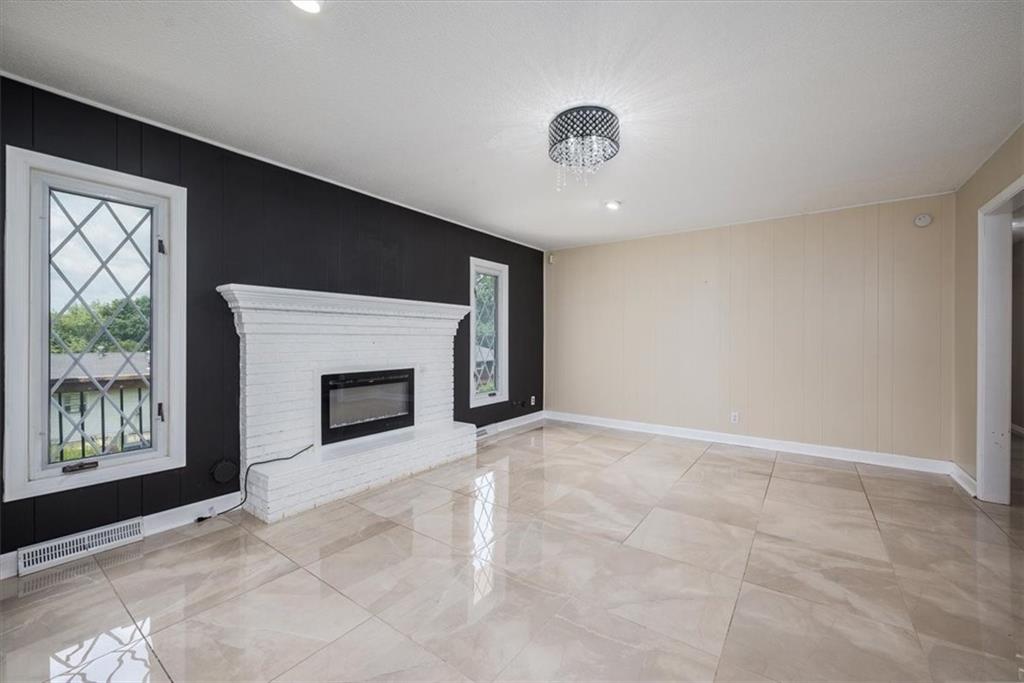 2532 N 73rd Street