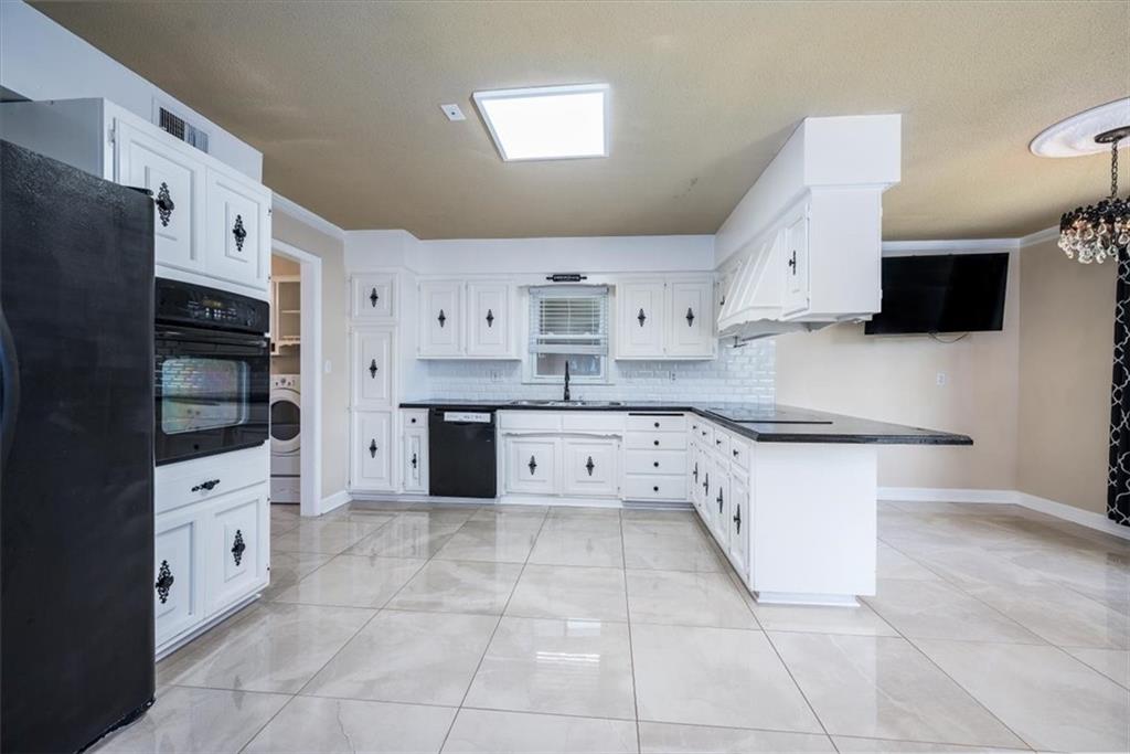 2532 N 73rd Street