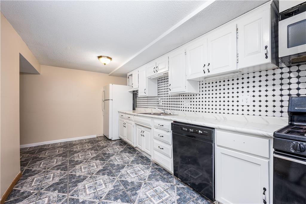 2532 N 73rd Street