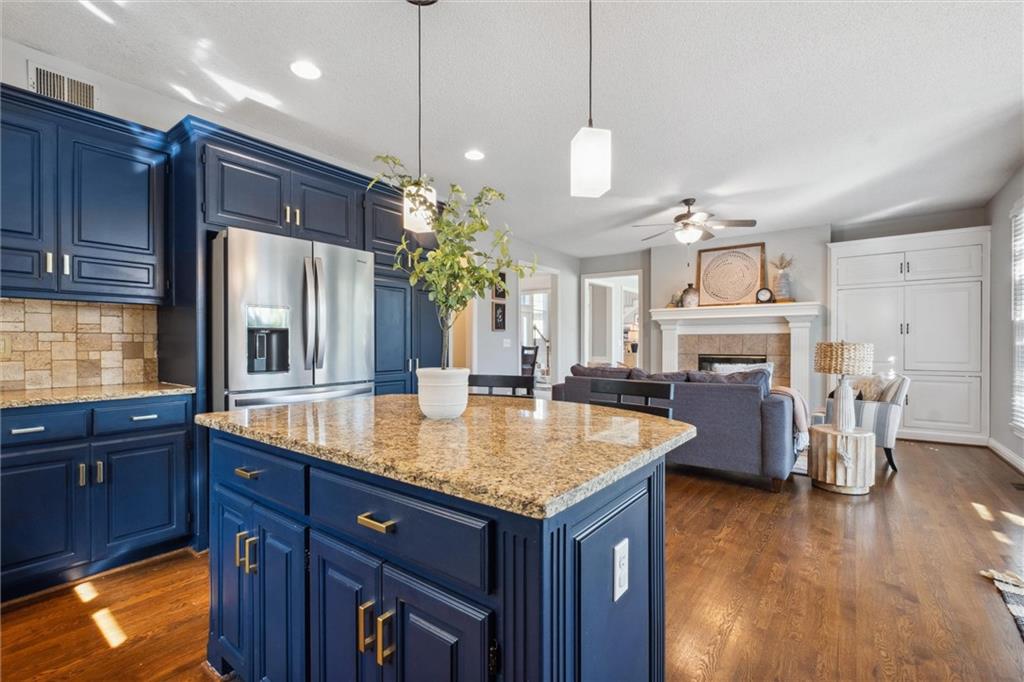 11425 W 144th Street