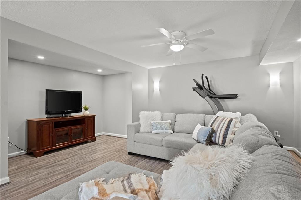 11425 W 144th Street