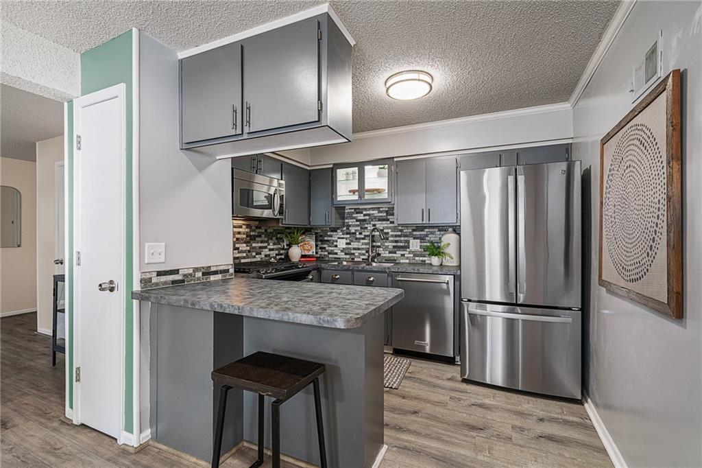 8337 Lowell Avenue Unit: 2