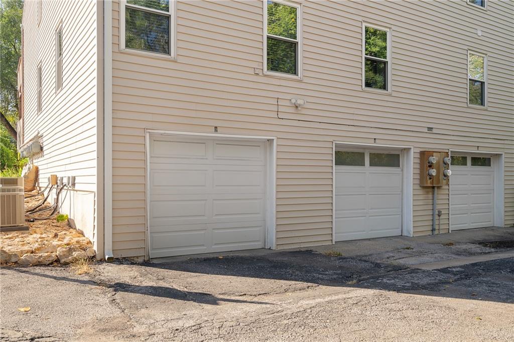8337 Lowell Avenue Unit: 2