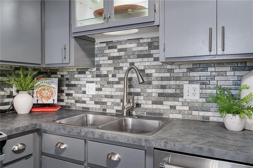 8337 Lowell Avenue Unit: 2