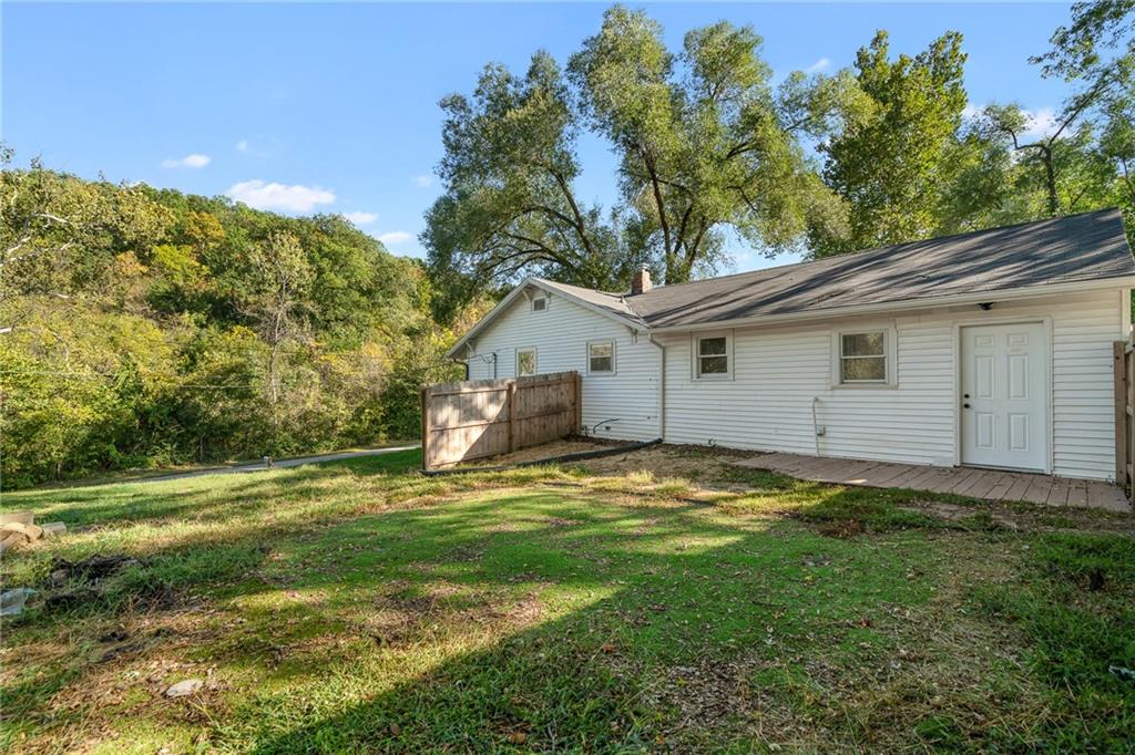 4232 N 79th Street