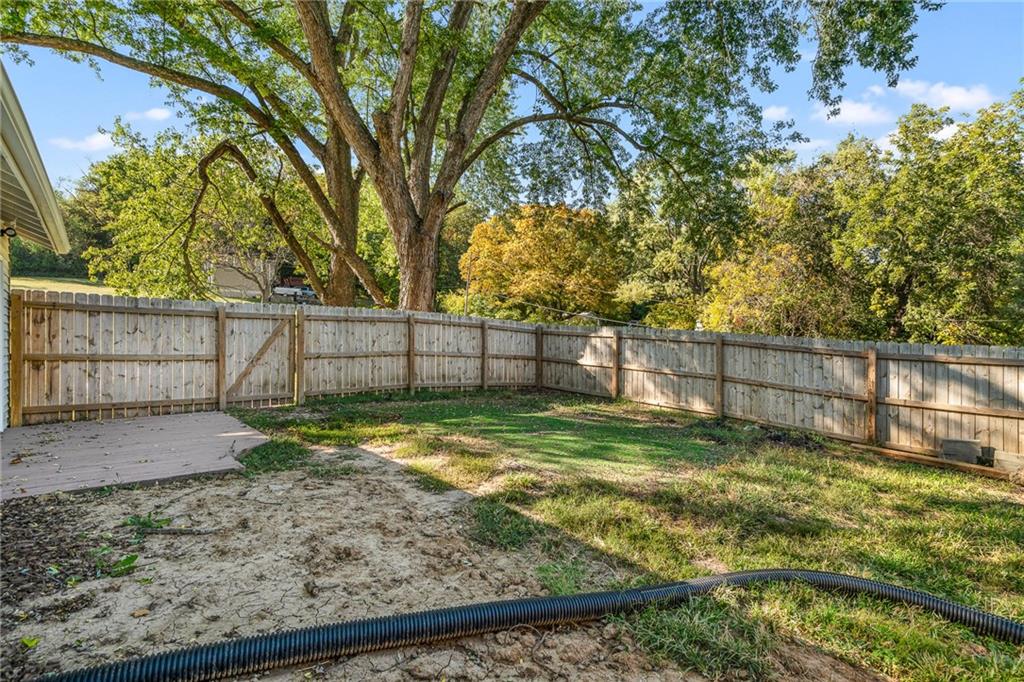 4232 N 79th Street