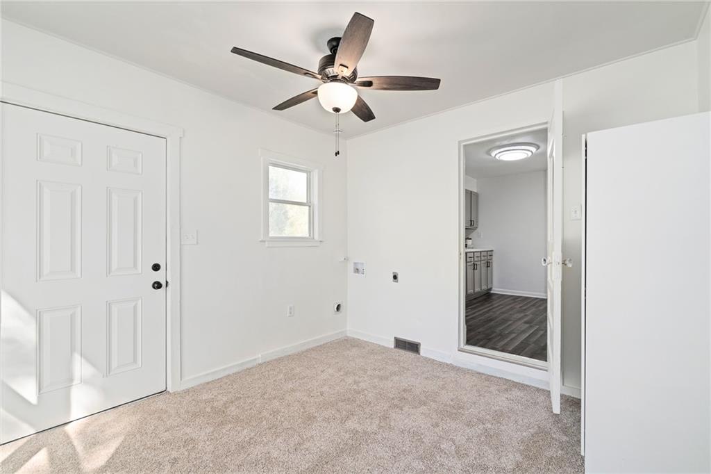 4232 N 79th Street