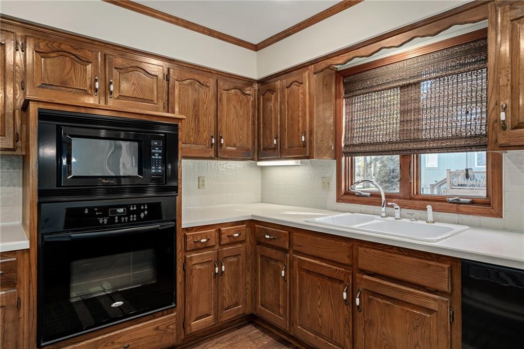 12720 Pawnee Lane