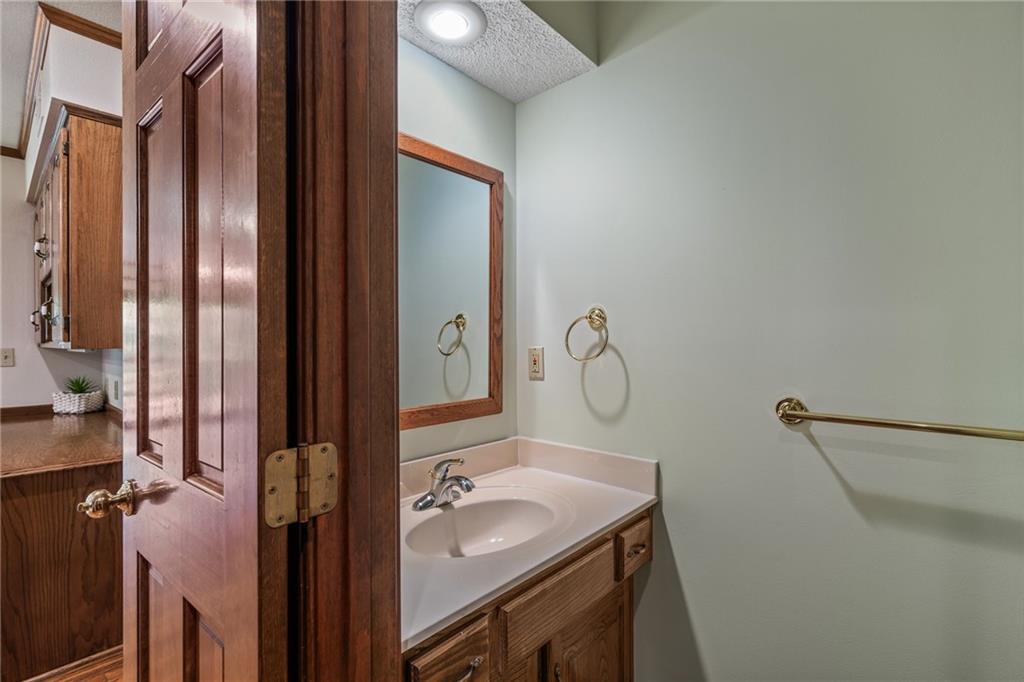 12720 Pawnee Lane