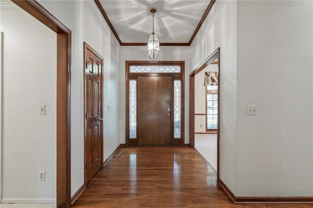 12720 Pawnee Lane