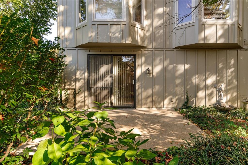 12720 Pawnee Lane
