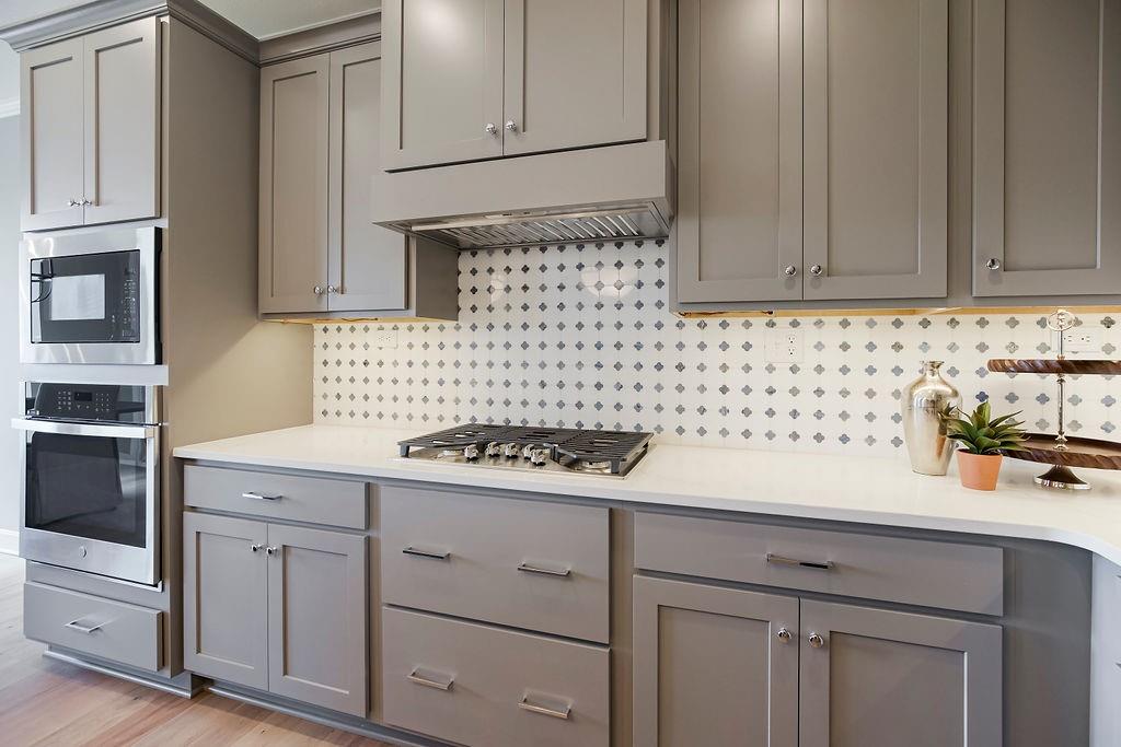 4213 W 158TH Street
