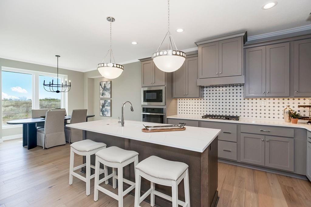 4213 W 158TH Street