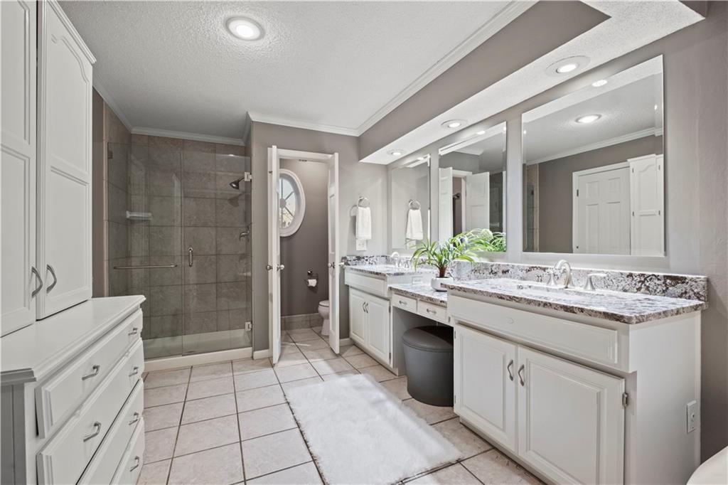 3905 W 124th Street
