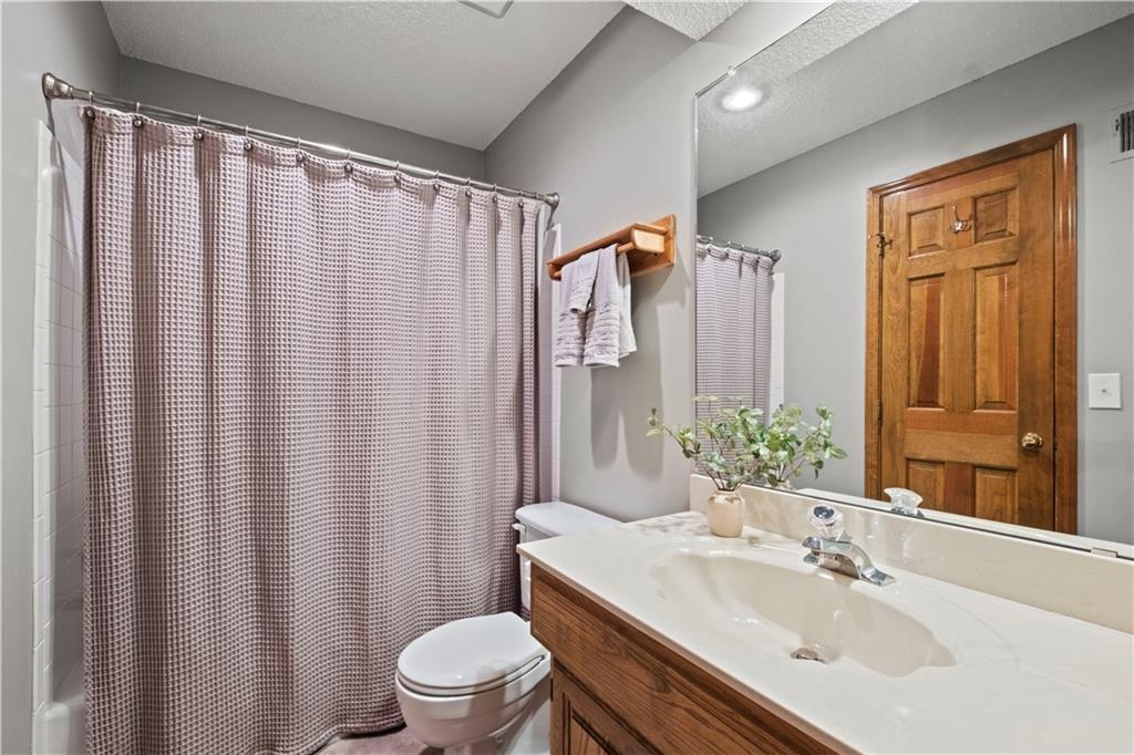 3905 W 124th Street