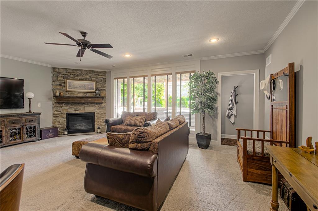 11143 W 146th Street