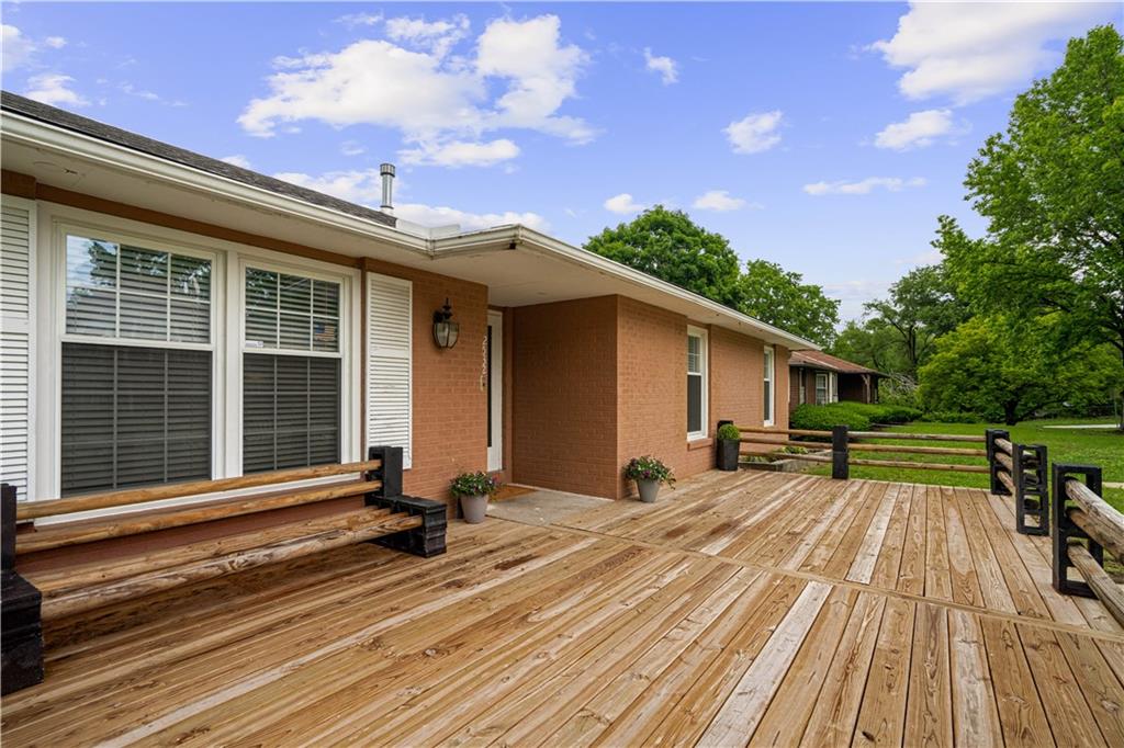 2532 N 73rd Street