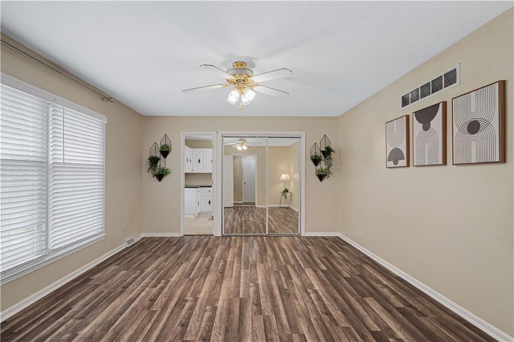 2532 N 73rd Street