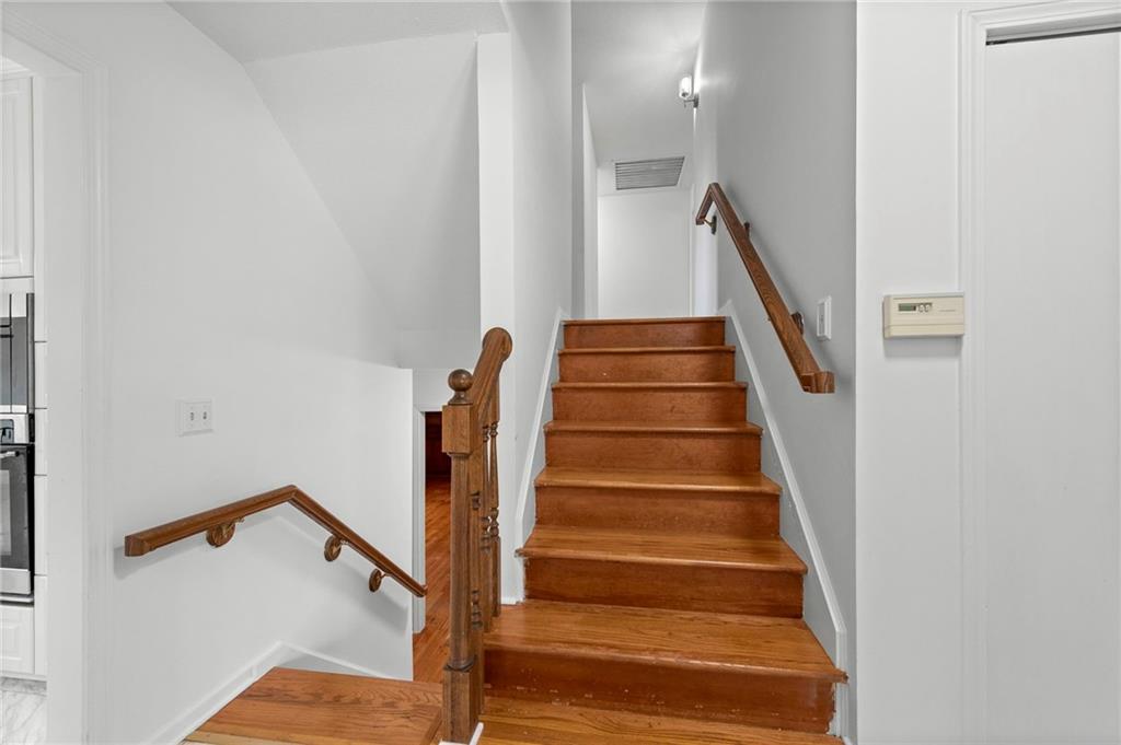 3511 NE 61st Terrace