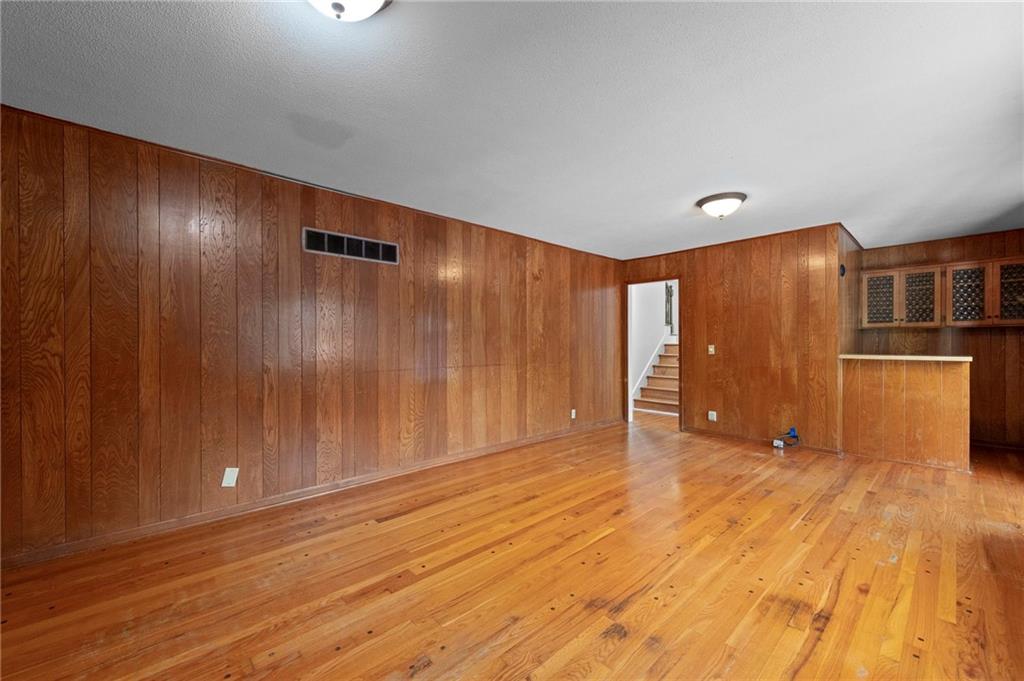 3511 NE 61st Terrace