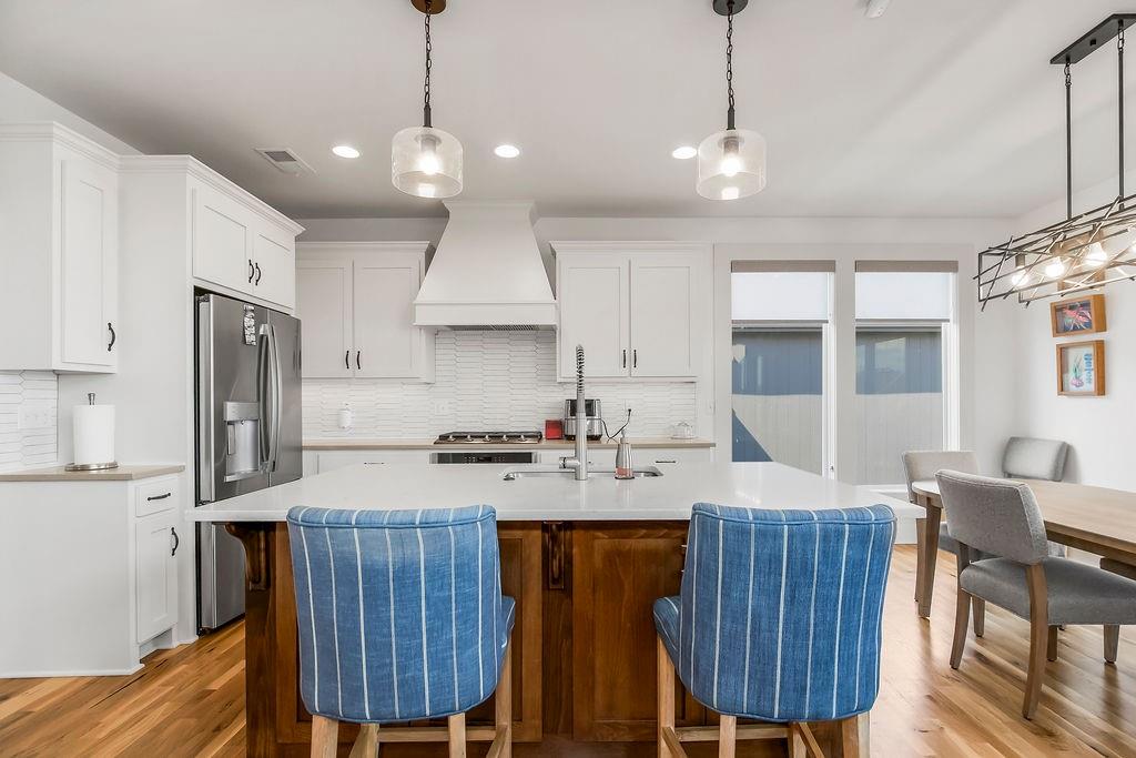 8319 Pickering Street