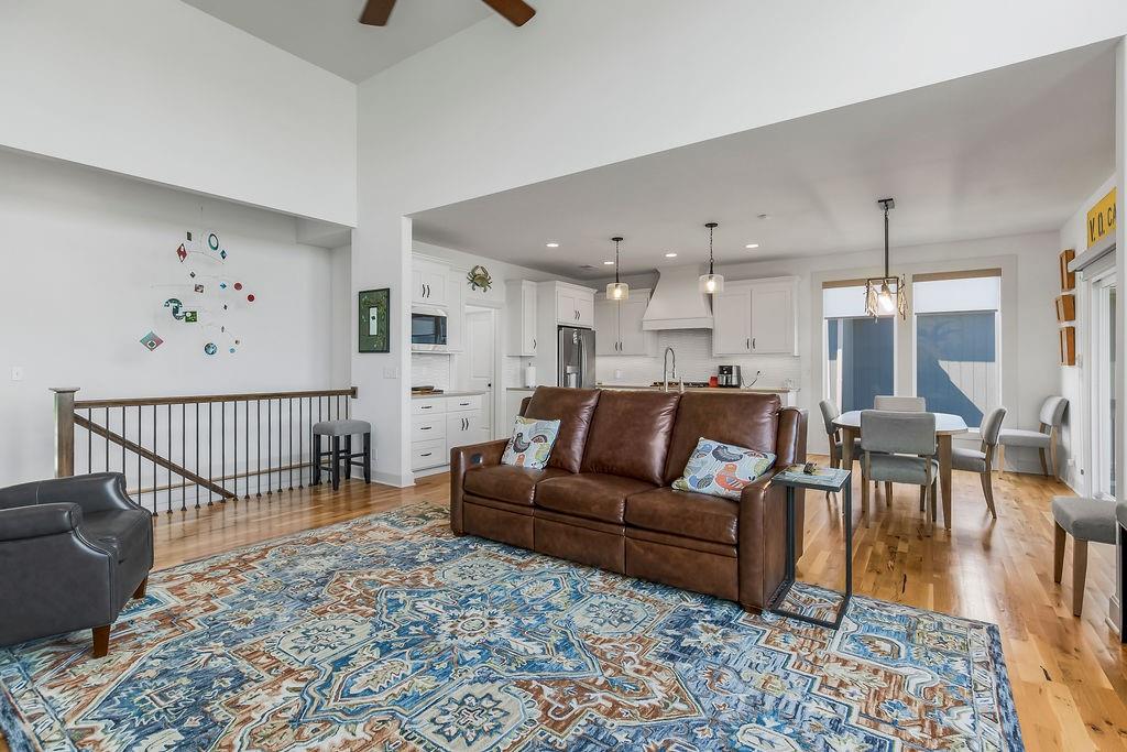 8319 Pickering Street