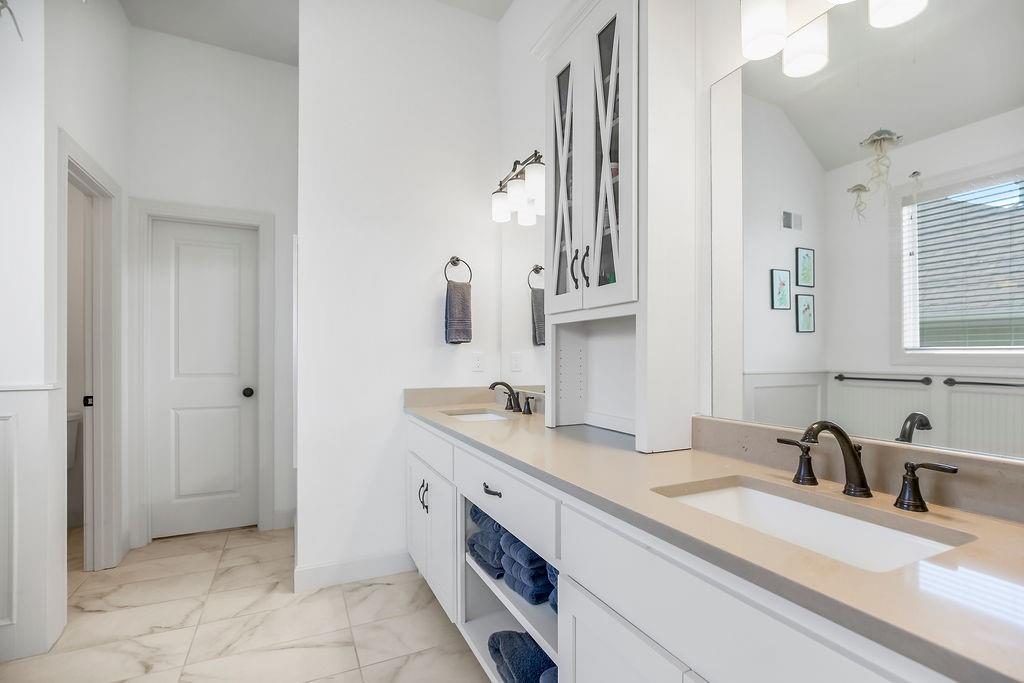 8319 Pickering Street