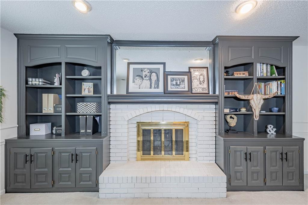 13804 Alhambra Street