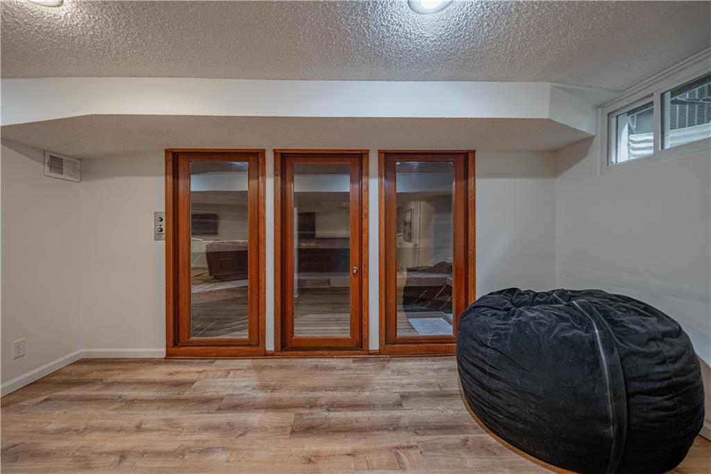 13804 Alhambra Street