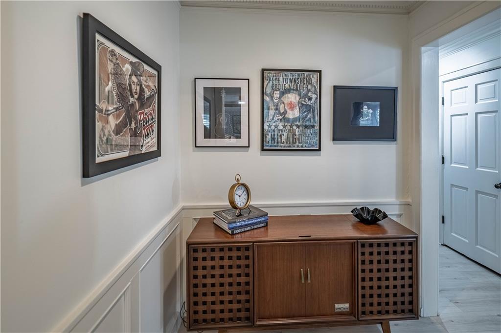 13804 Alhambra Street