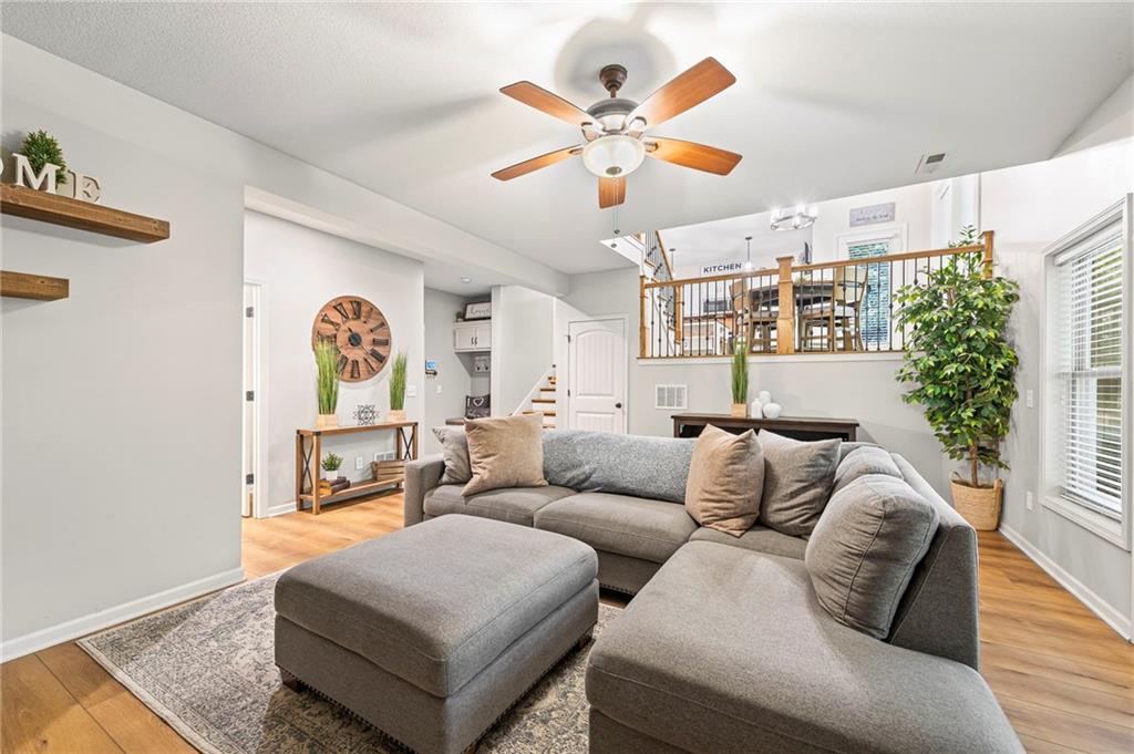 5254 N Walnut Street