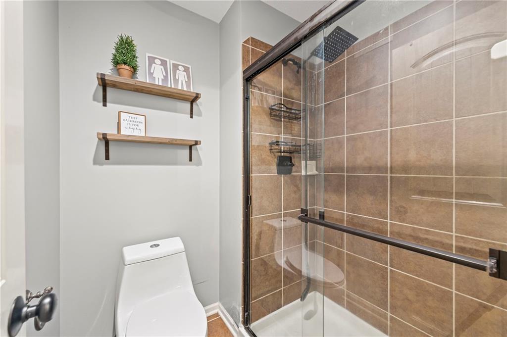 5254 N Walnut Street