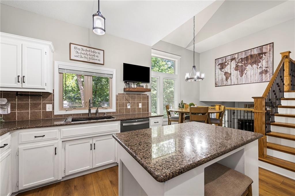 5254 N Walnut Street