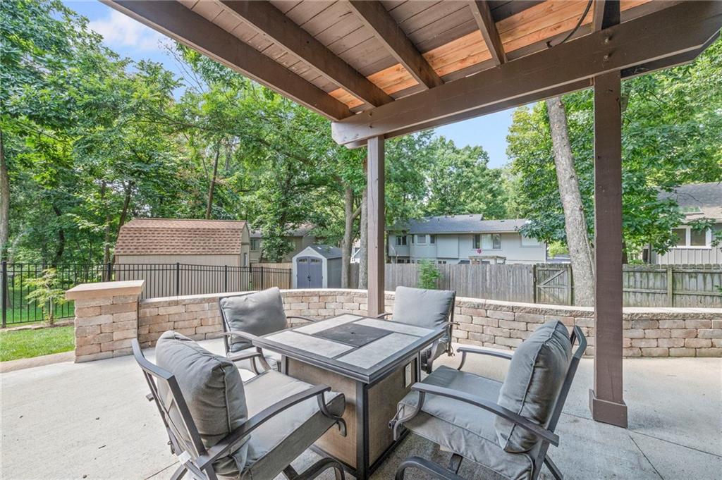 5254 N Walnut Street