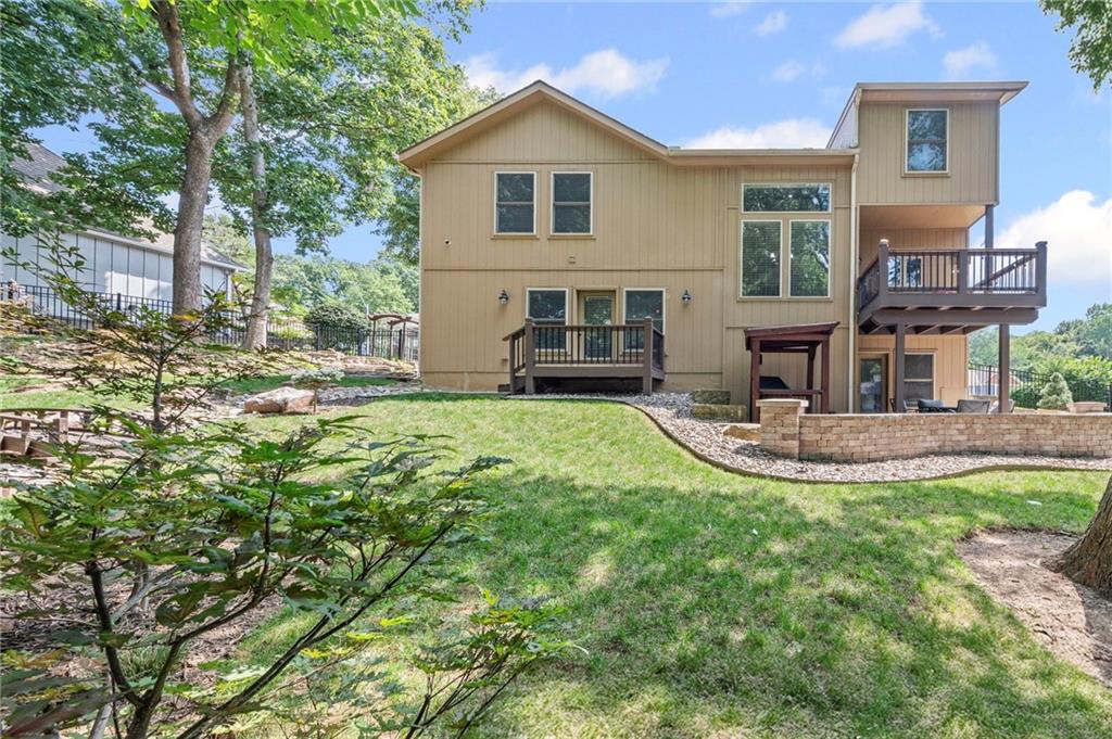 5254 N Walnut Street