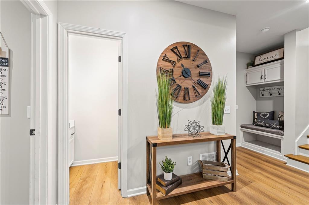 5254 N Walnut Street