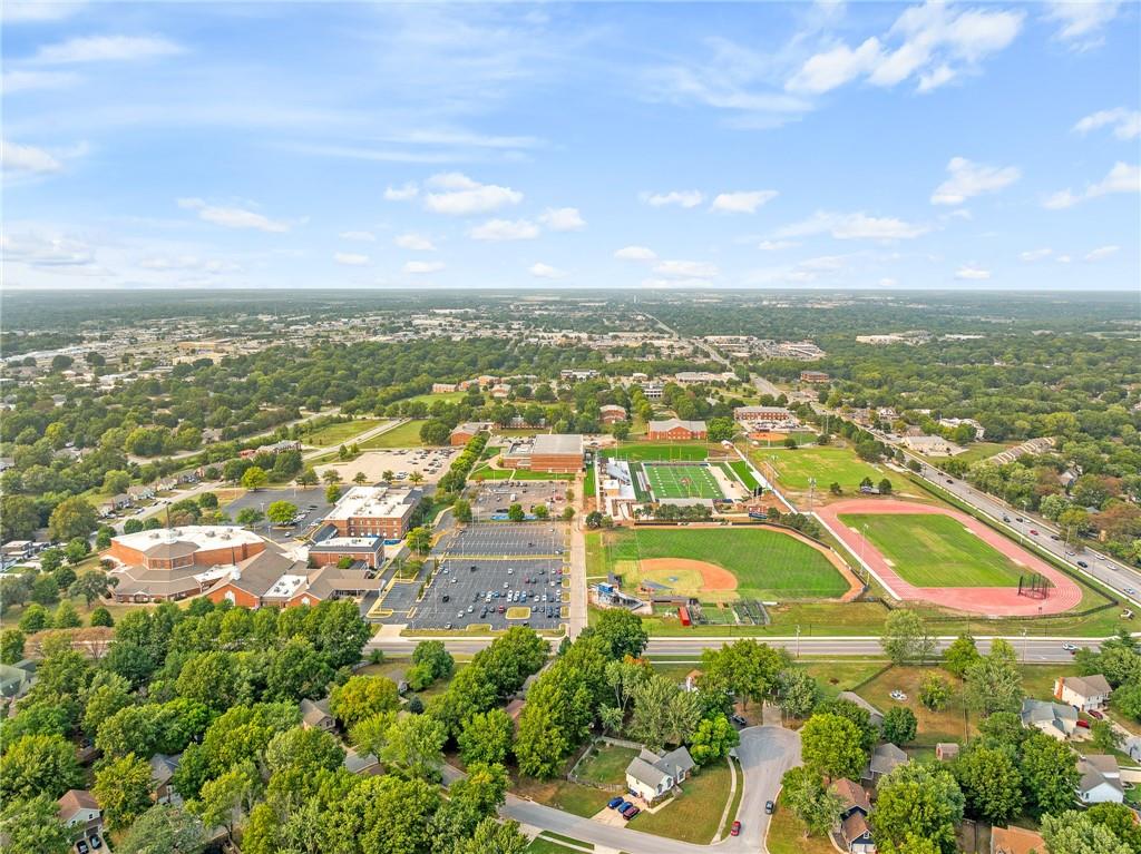 1917 E Jamestown Drive