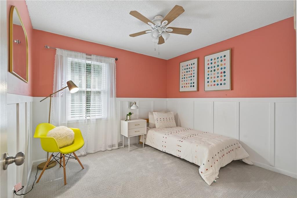 1917 E Jamestown Drive