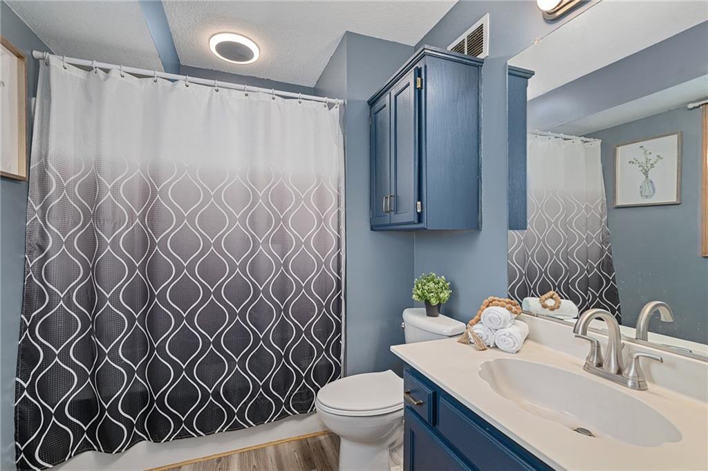 1204 Quail Walk Drive